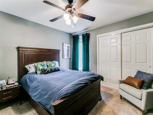 Building Photo - 4137 Crescent Dr