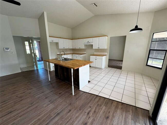 Building Photo - 2378 Comerwood Dr