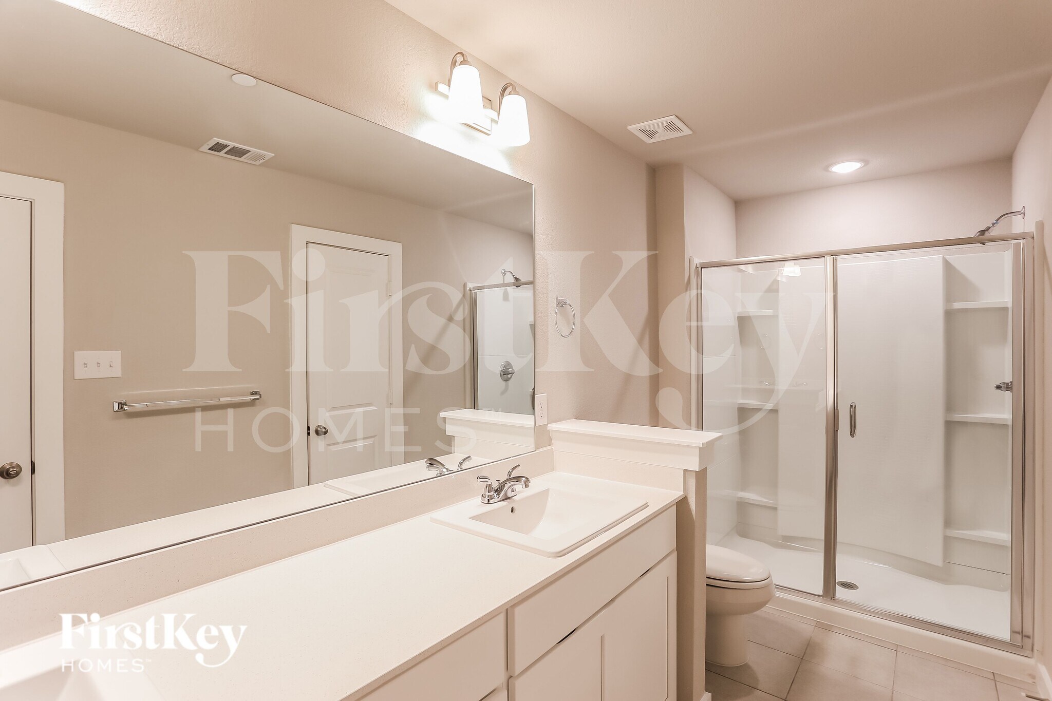 Building Photo - 339 Niki Dr