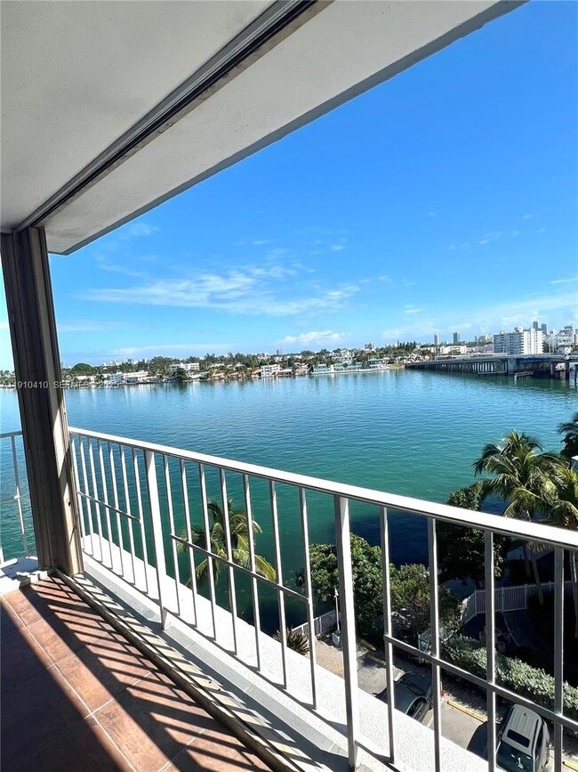 Building Photo - 1865 79th Street Causeway