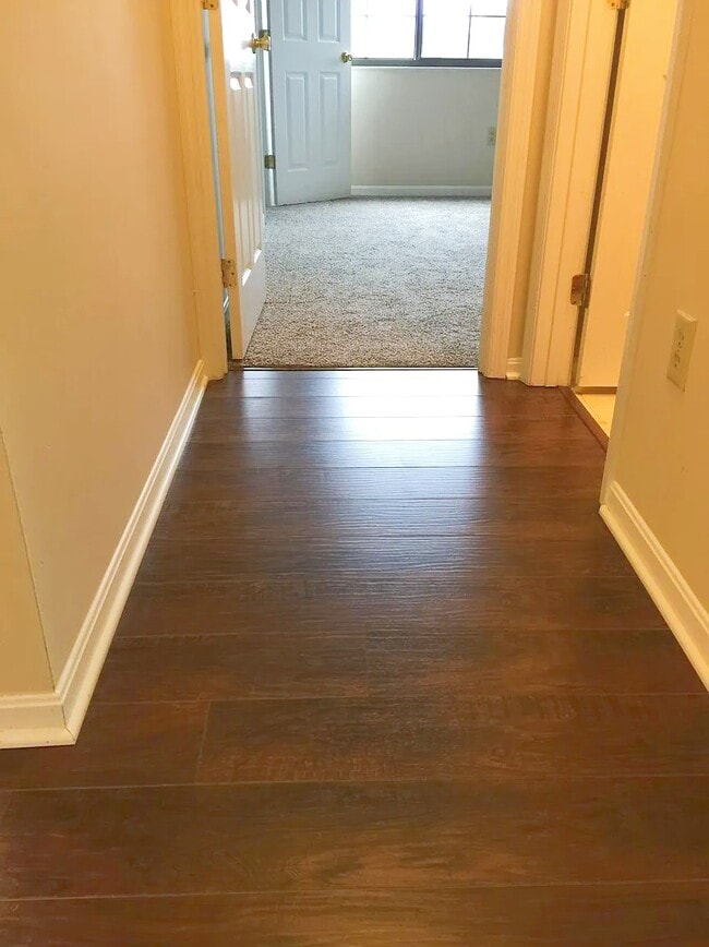 Building Photo - 2317 Vicente Ct