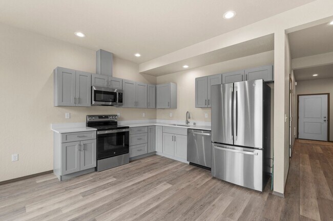 Building Photo - NEW Valley Townhome for rent