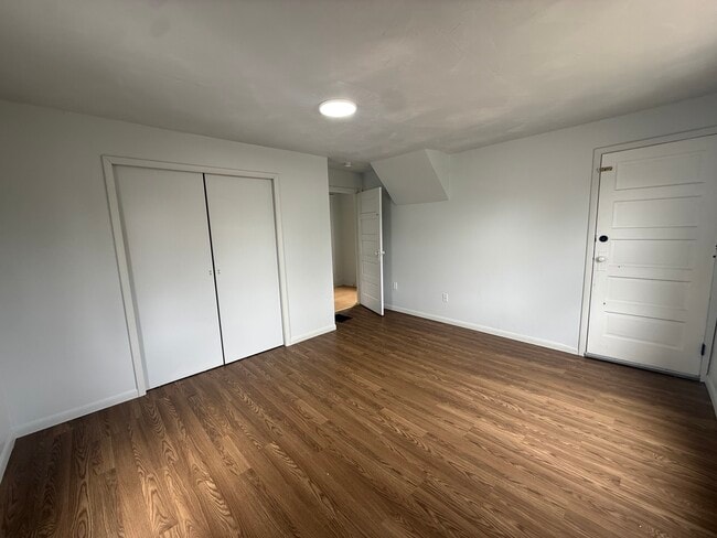 Building Photo - 720 Baldwin Ave