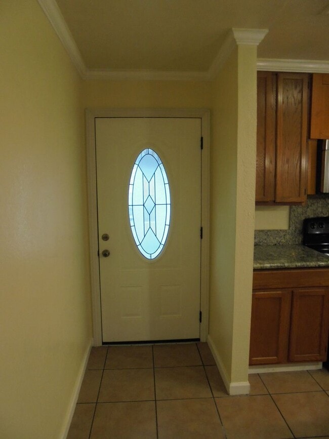 Building Photo - 1839 San Benito St