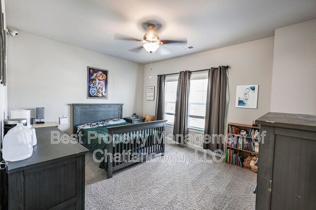Building Photo - 3331 Grassy Flds Ln