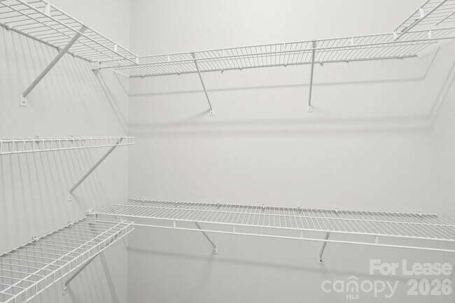 Building Photo - 14417 Laurel Tree Ln