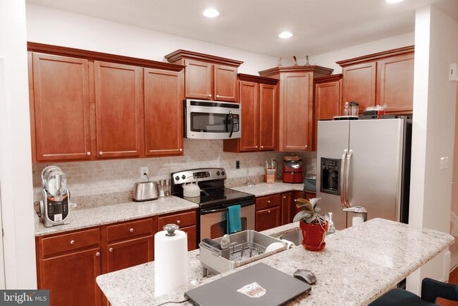 Building Photo - 8453 Winding Trail