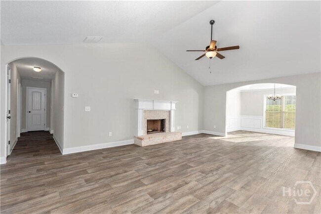 Building Photo - 2164 Savannah Dr