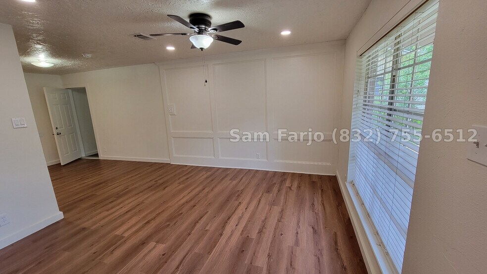 Building Photo - 2100 Hill Top Ct