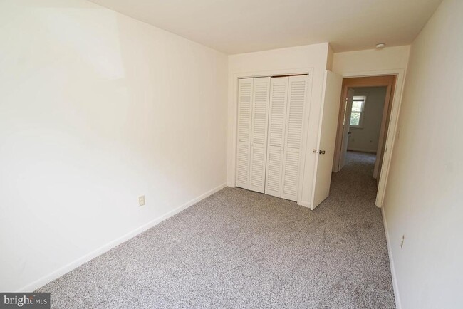 Building Photo - 764 Hemlock St
