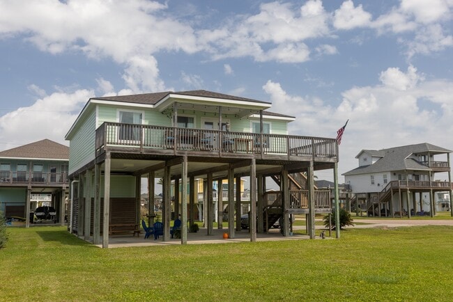 Building Photo - 4106 Temprano Dr