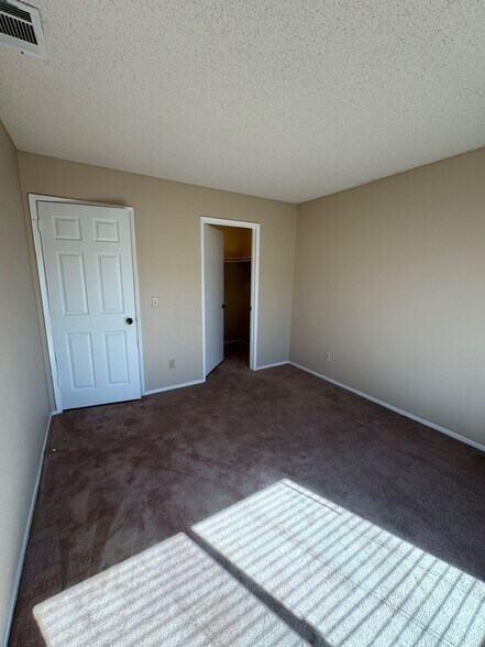 Building Photo - 1212 Jamie Loop