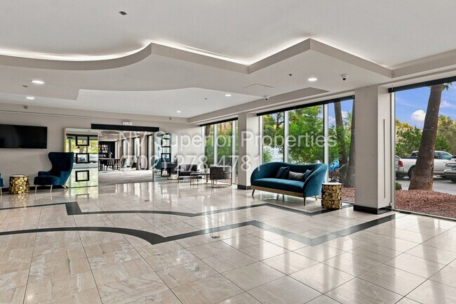 Building Photo - 3111 Bel Air Dr