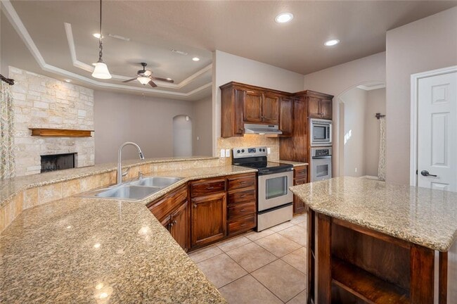 Building Photo - 455 Rose Blossom Loop