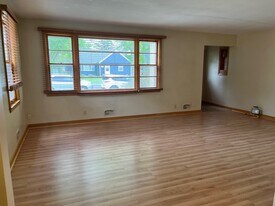 Building Photo - 248 S Orange St