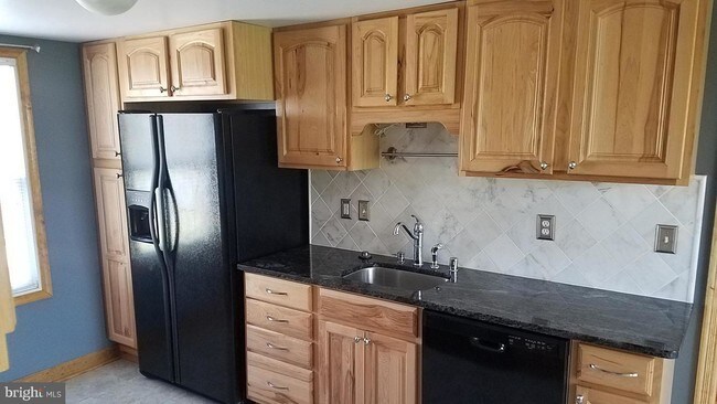 Building Photo - 3886 Scibilia Rd