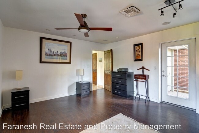 Building Photo - 1 br, 1 bath House - 668 Tam O Shanter