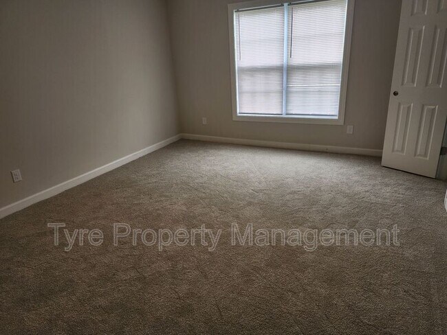 Building Photo - 2943 Kinsey Loop