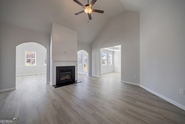 Building Photo - 931 Park Pl St