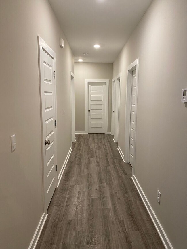 Building Photo - Home for Rent in Brookwood ... Available to View Now!!!