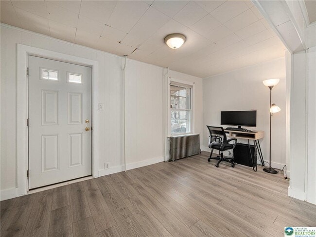 Building Photo - 115 2nd St