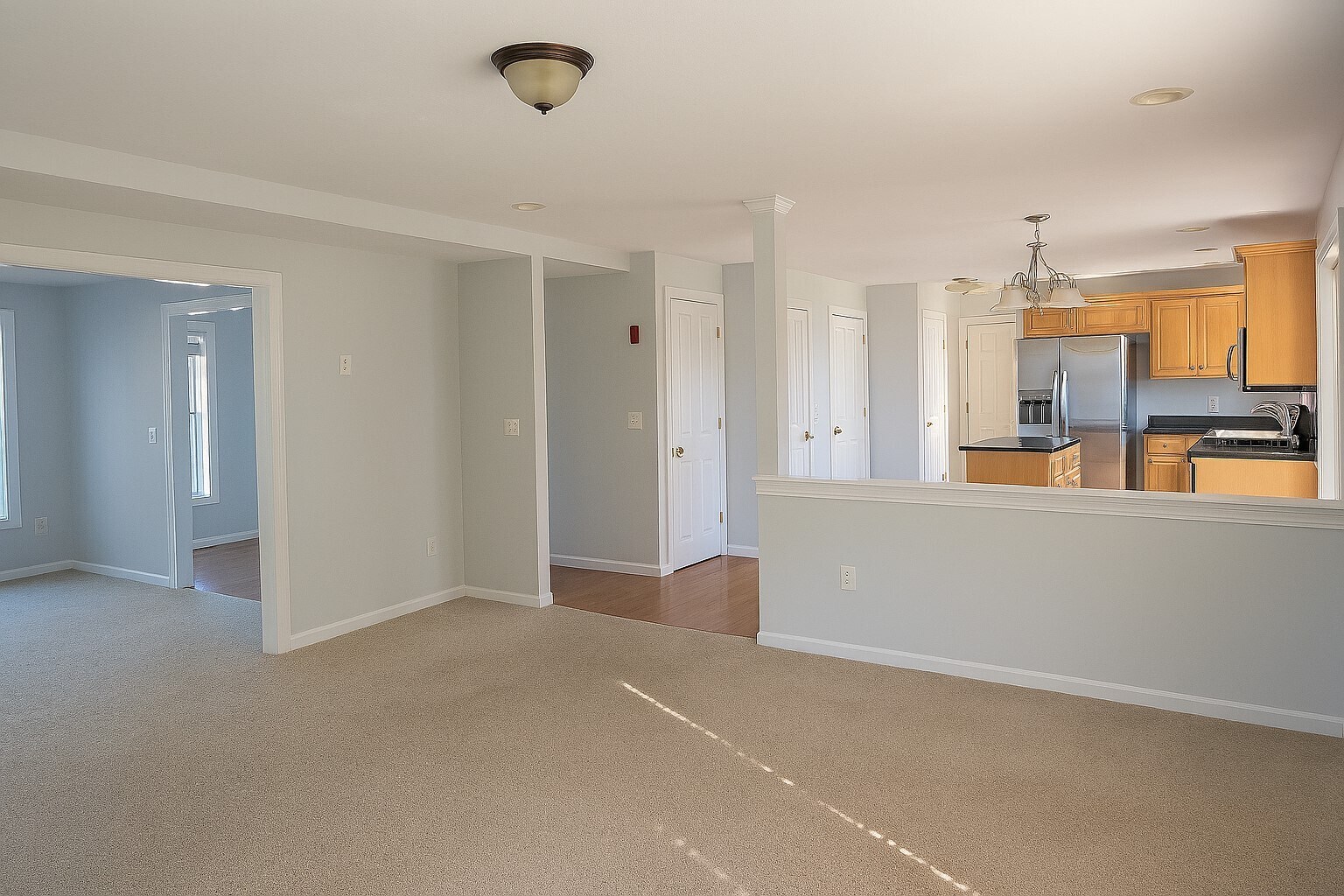 Building Photo - 6 Pepperbush Court