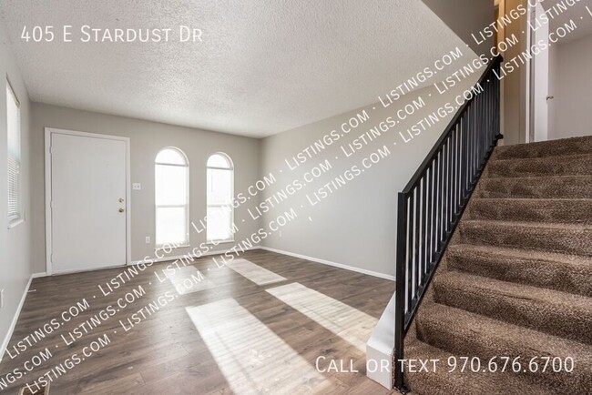 Building Photo - 405 E Stardust Dr