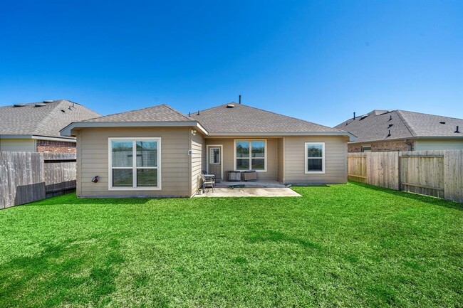 Building Photo - 446 Ridgewood Terrace Dr