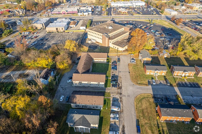 Aerial Photo - 1724-1730 Tempest Way