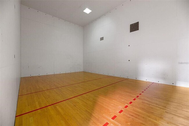 Building Photo - 826 Camargo Way
