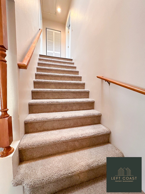 Building Photo - 6314 SW Harbor Ave