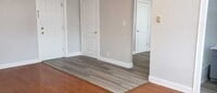 Building Photo - 6615 Broadway-