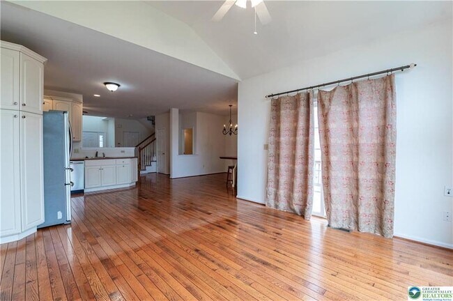 Building Photo - 5811 Fresh Meadow Dr