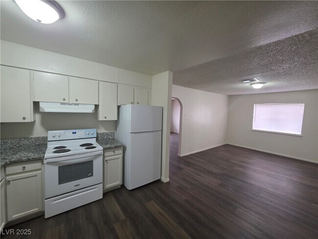 Building Photo - 6232 Blair Way