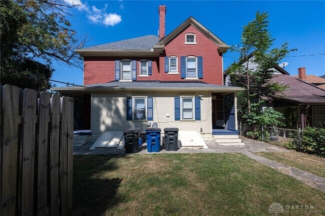 Building Photo - 558 Wyoming St