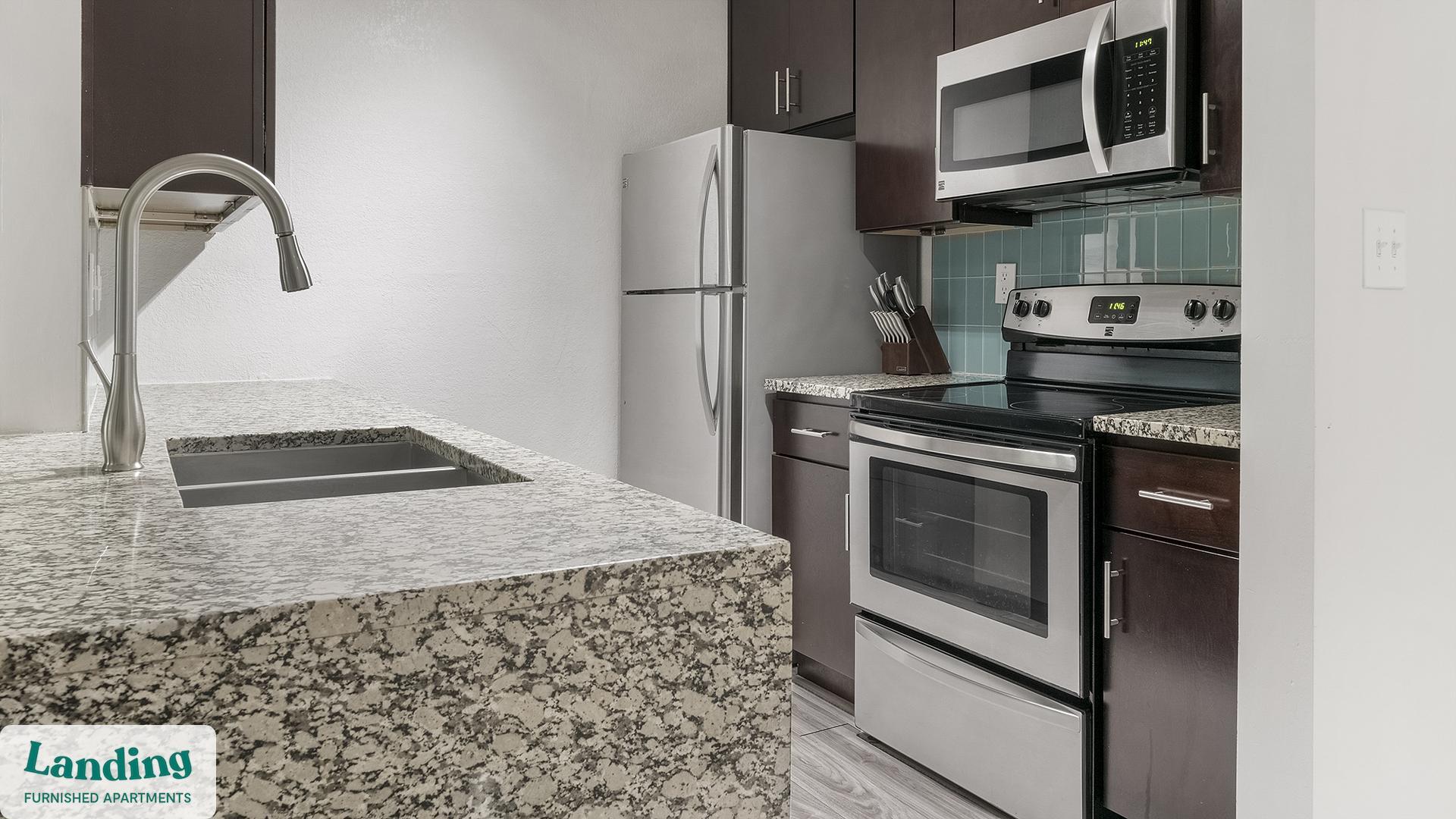 Building Photo - 2745 Holcomb Bridge Rd