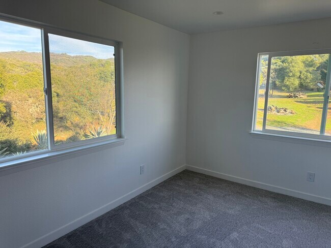 Building Photo - 31425 Green Rd