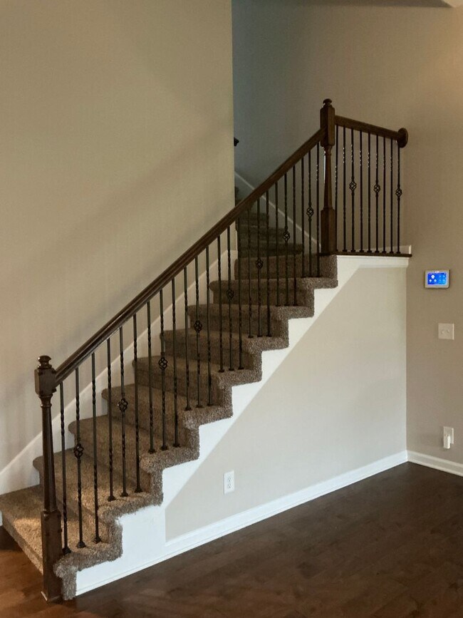 Building Photo - 804 Waldon Ct