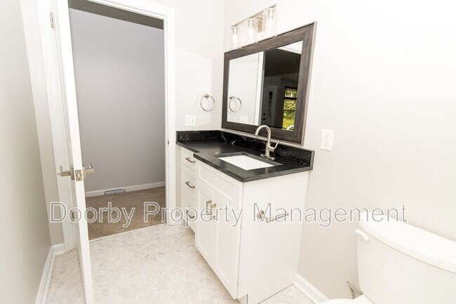 Building Photo - 1313 Timbercrest Ln