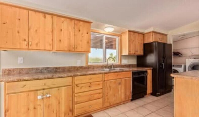 Building Photo - 11950 Kathie Ann Pl