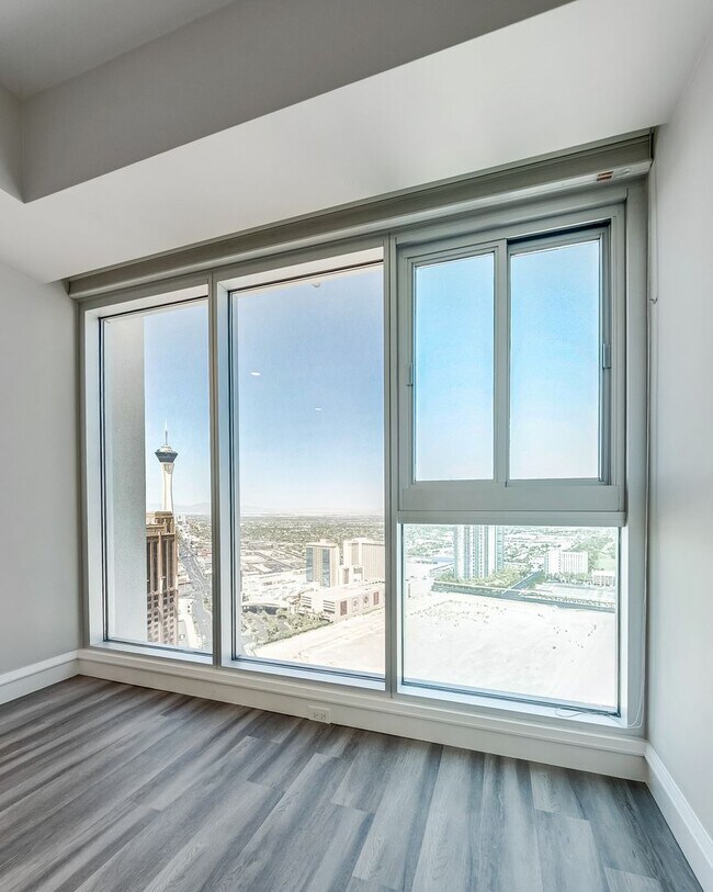 Building Photo - Sky Las Vegas 3706- Strip/City Views from this Stunning 2Bd/ 2Ba Residence