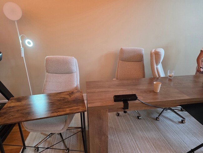 Building Photo - 155 Brookline St