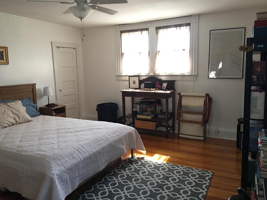 Building Photo - 1315 Poplar St