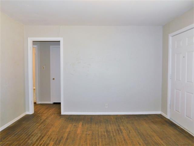 Building Photo - 2212 Denison St