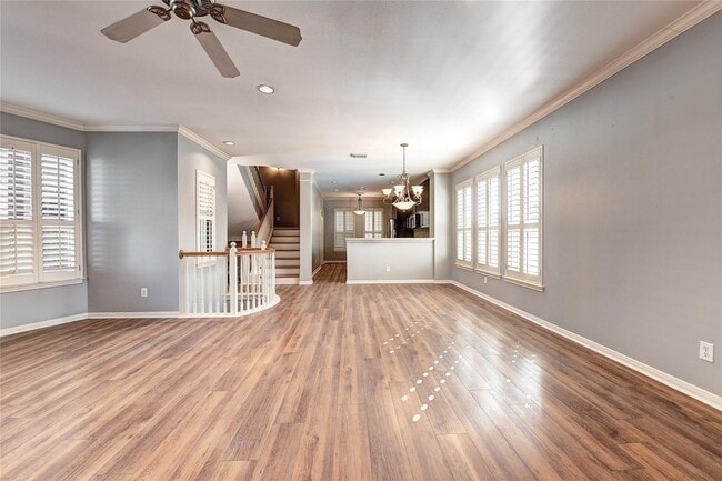 Building Photo - 1012 Rochow St