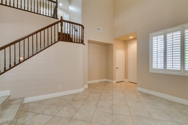 Building Photo - 9540 Creswell Ct