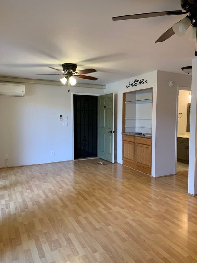 Building Photo - Maui Gardens ground floor 2 bedroom 1.5 ba...