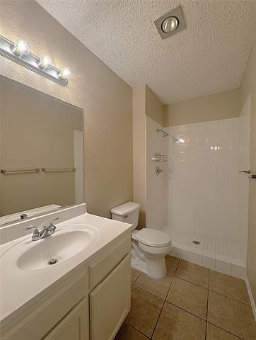 Building Photo - 1722 Highgate Dr