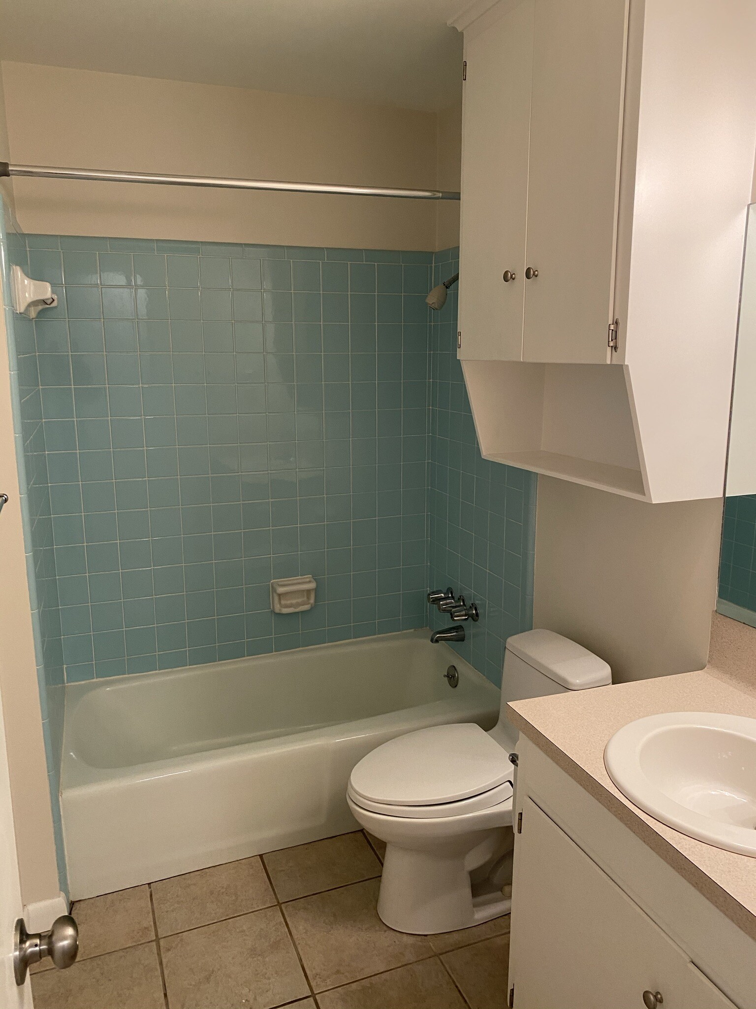 Building Photo - 3216 Crosscreek Dr