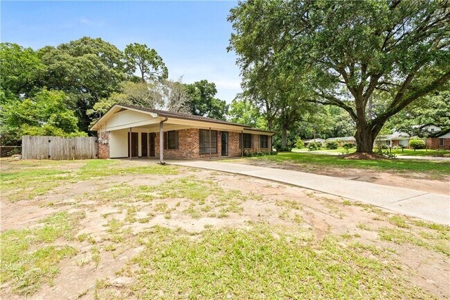 Building Photo - 4242 Marmora Dr